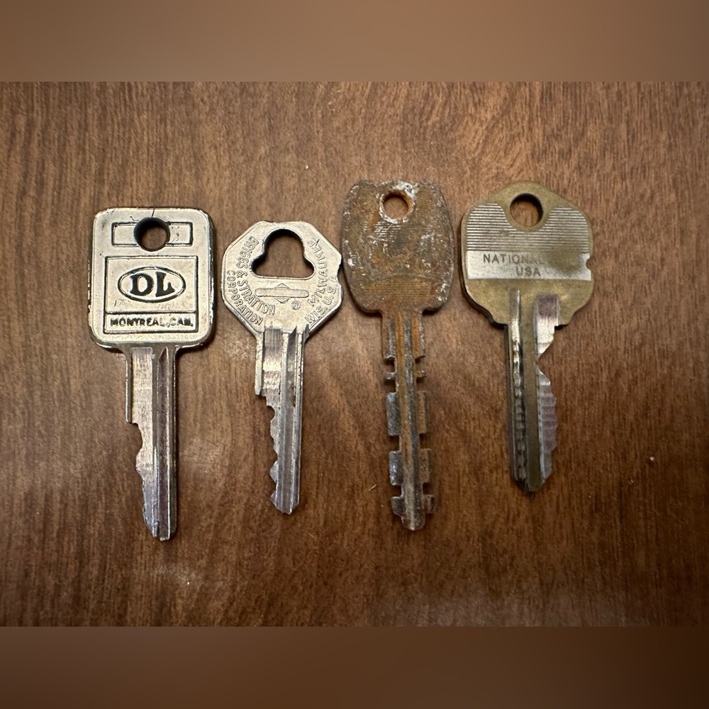 Briggs & Stratton GM P98C National Key Cole Key Lot Of 4 Steampunk